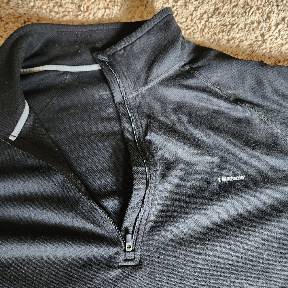 Patagonia Quarter Zip Pullover